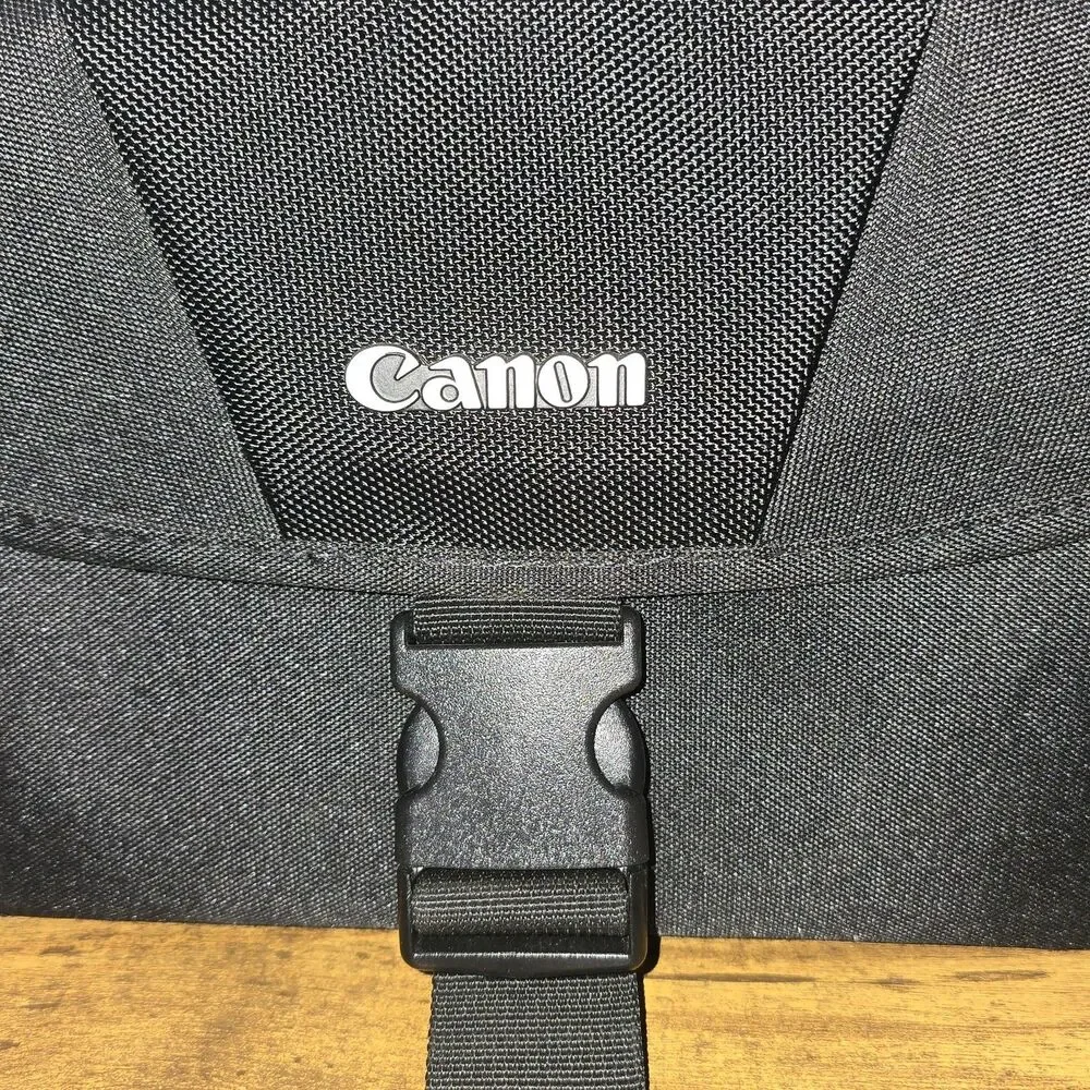 Canon Camera Bag Black With Two Compartments And Shoulder Strap, Pre-owned